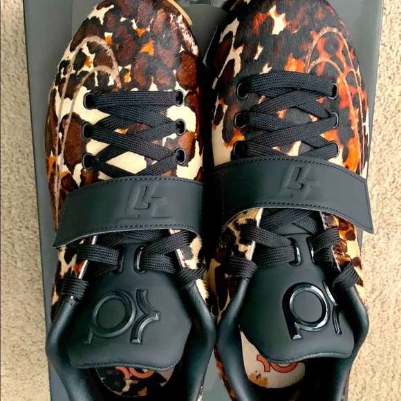 Nike - Picture 9 of 9